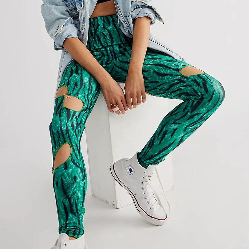 NEW Free People x Kim Shui Green Stripe Cutout Leggings - Picture 15 of 16